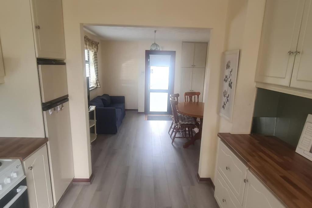 Shercock Cheerful 3 Bedroom House With Fantastic Views מראה חיצוני תמונה